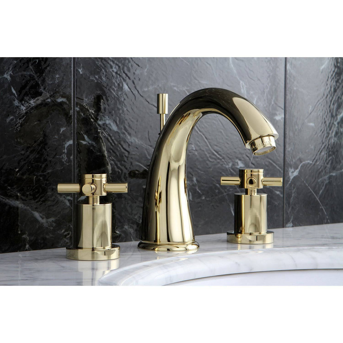 Polished Chrome Widespread Lavatory Faucet with Brass Pop-Up Z640425