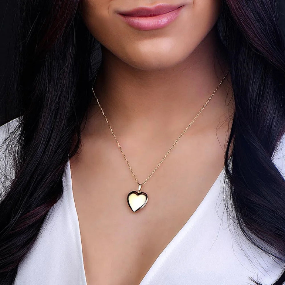 Solid 14K Yellow Gold Heart Locket Necklace Pendant O2034