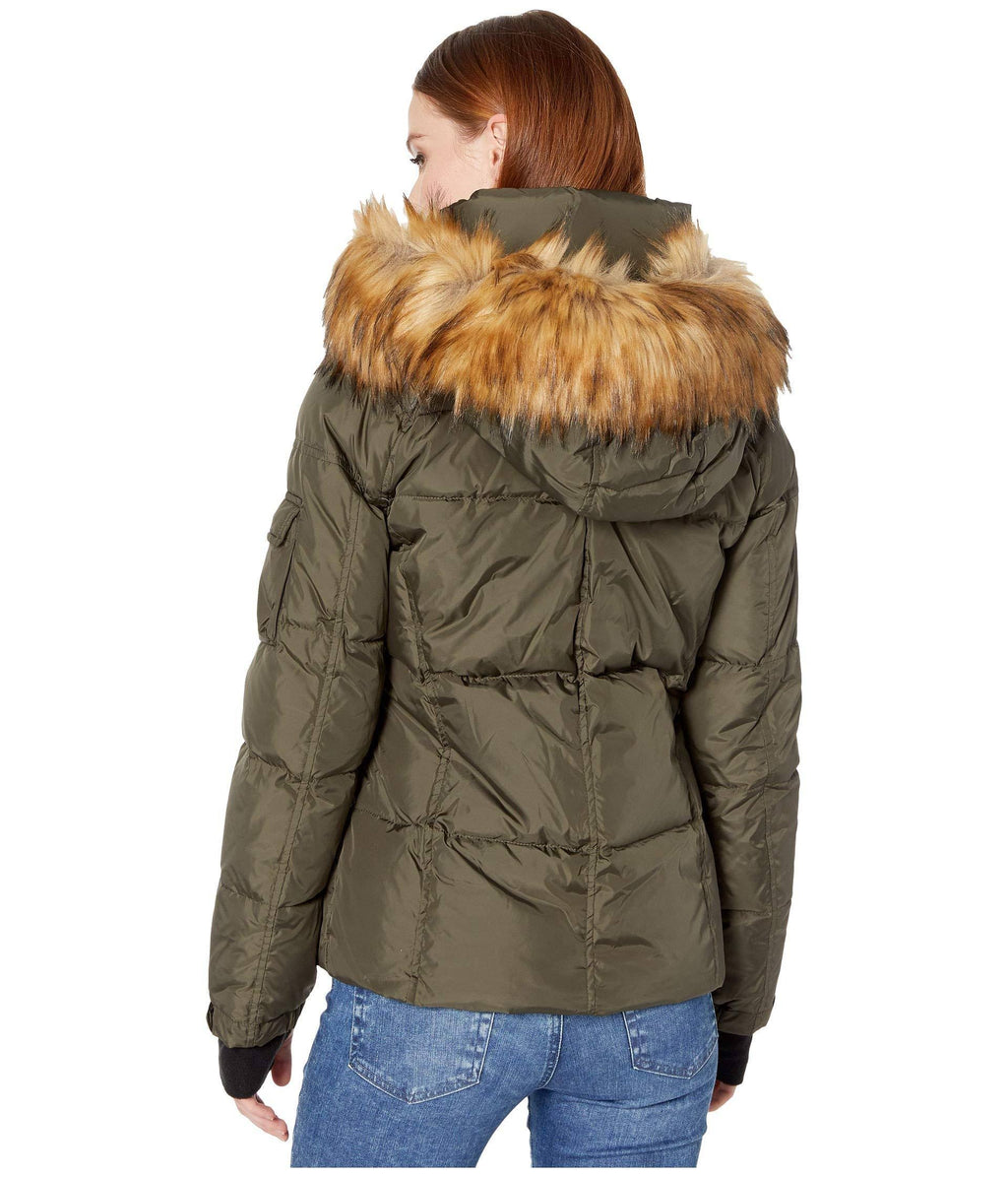 Matte Faux Fur White/Natural Large I7526
