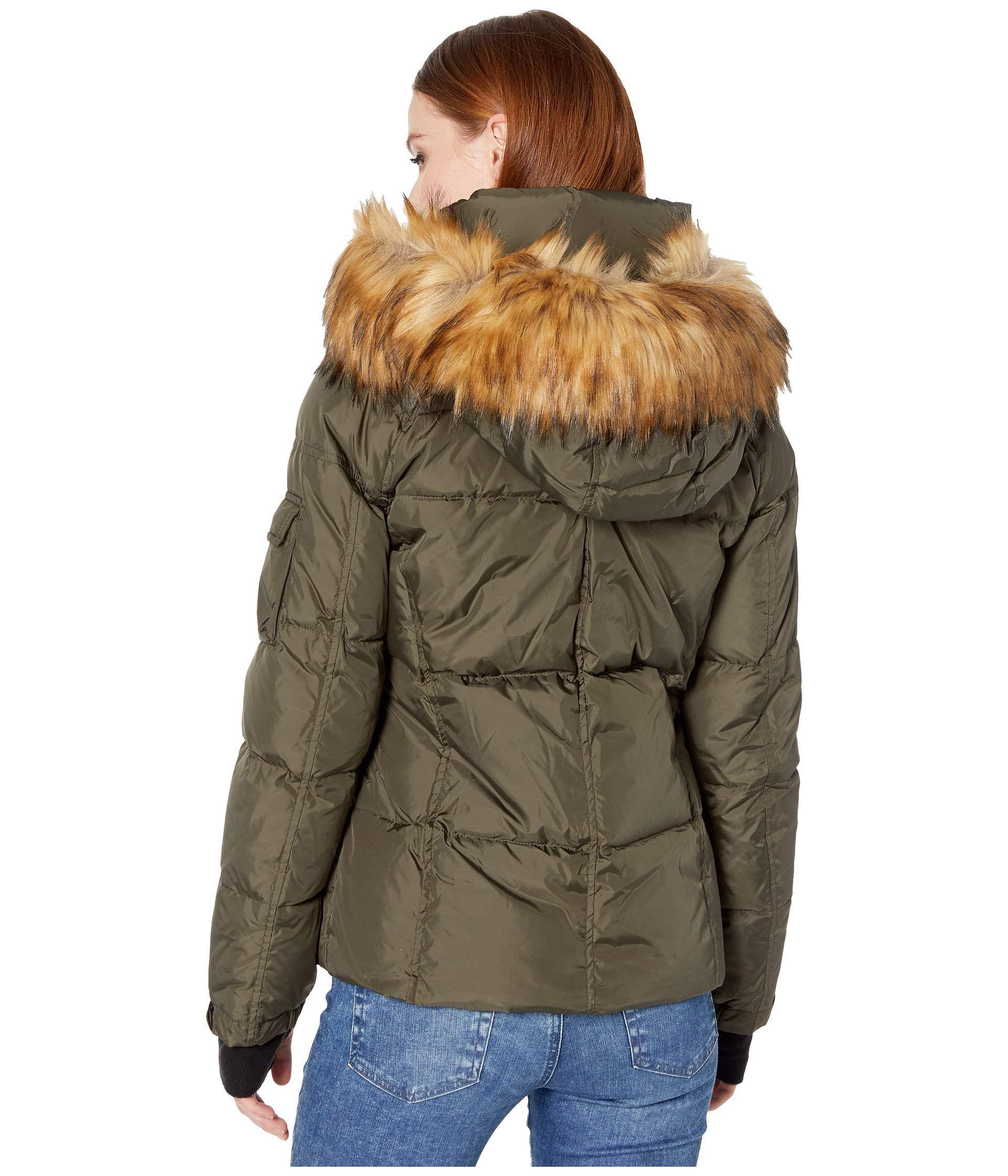 Matte Faux Fur White/Natural Large I7526