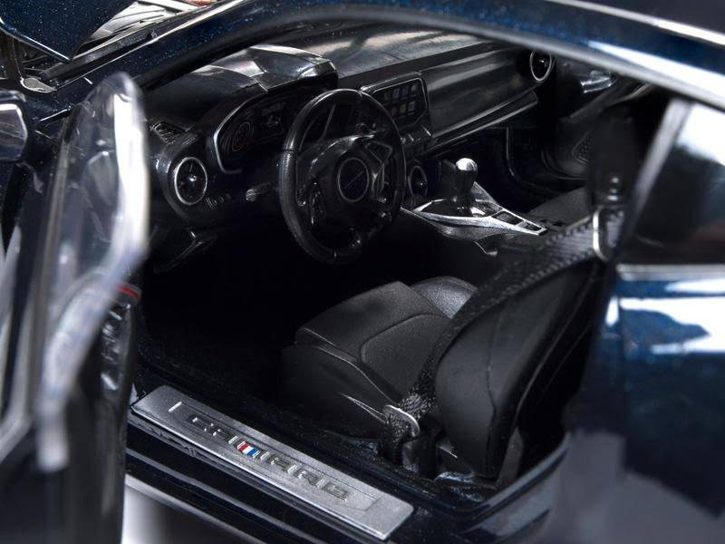 2016 Chevrolet Camaro SS Blue Velvet Metallic 1/18 Diecast Model K216