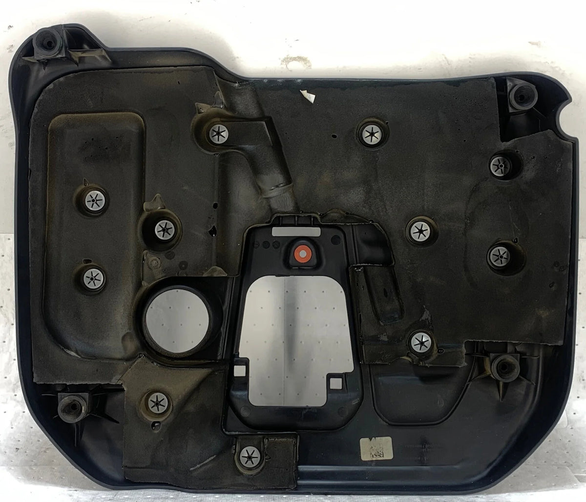 Pre-Owned Dodge Durango Engine Cover Assembly 3.6L Black OEM Y40494