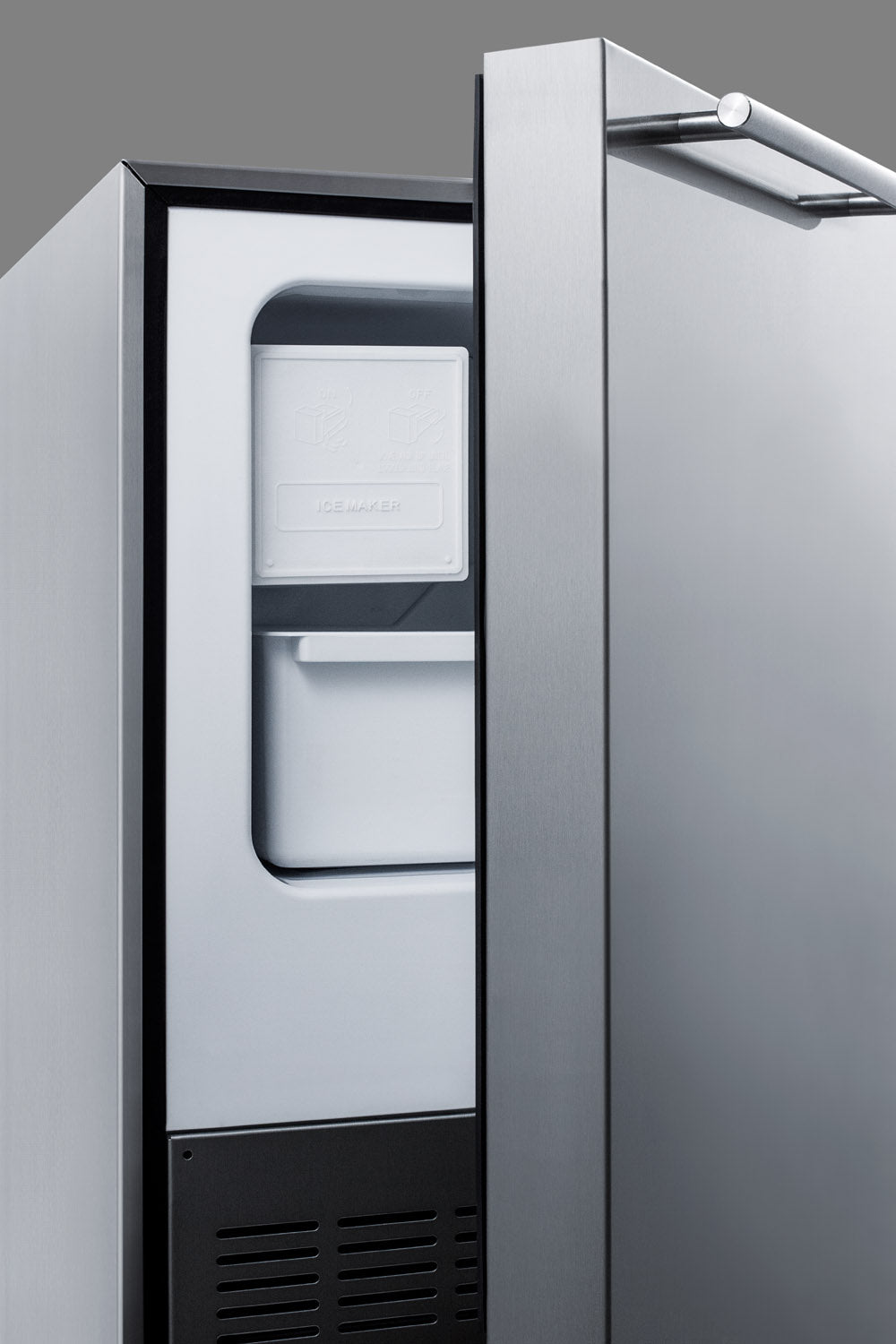 Undercounter ADA Compliant Manual Defrost Icemaker with Stainless Steel Exterior Q659