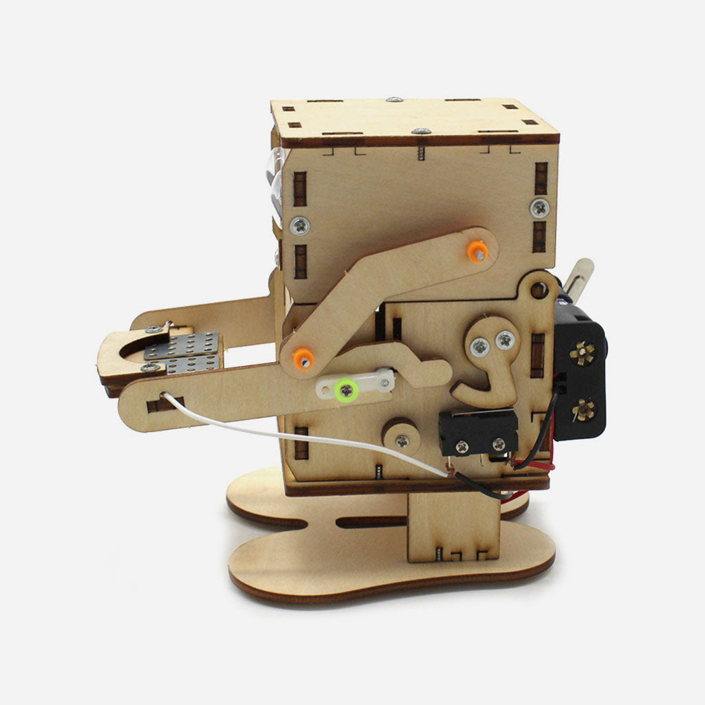 Wooden Piggy Bank Coin Eating Robot Toy G8637