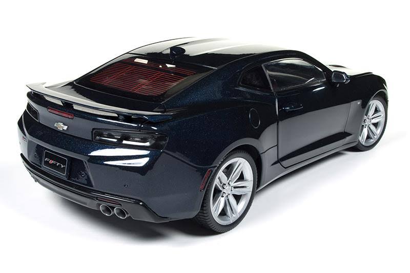 2016 Chevrolet Camaro SS Blue Velvet Metallic 1/18 Diecast Model K216
