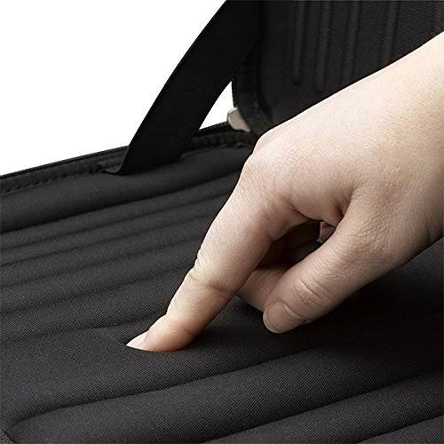 16x22 Hardshell Laptop Sleeve - black V949817