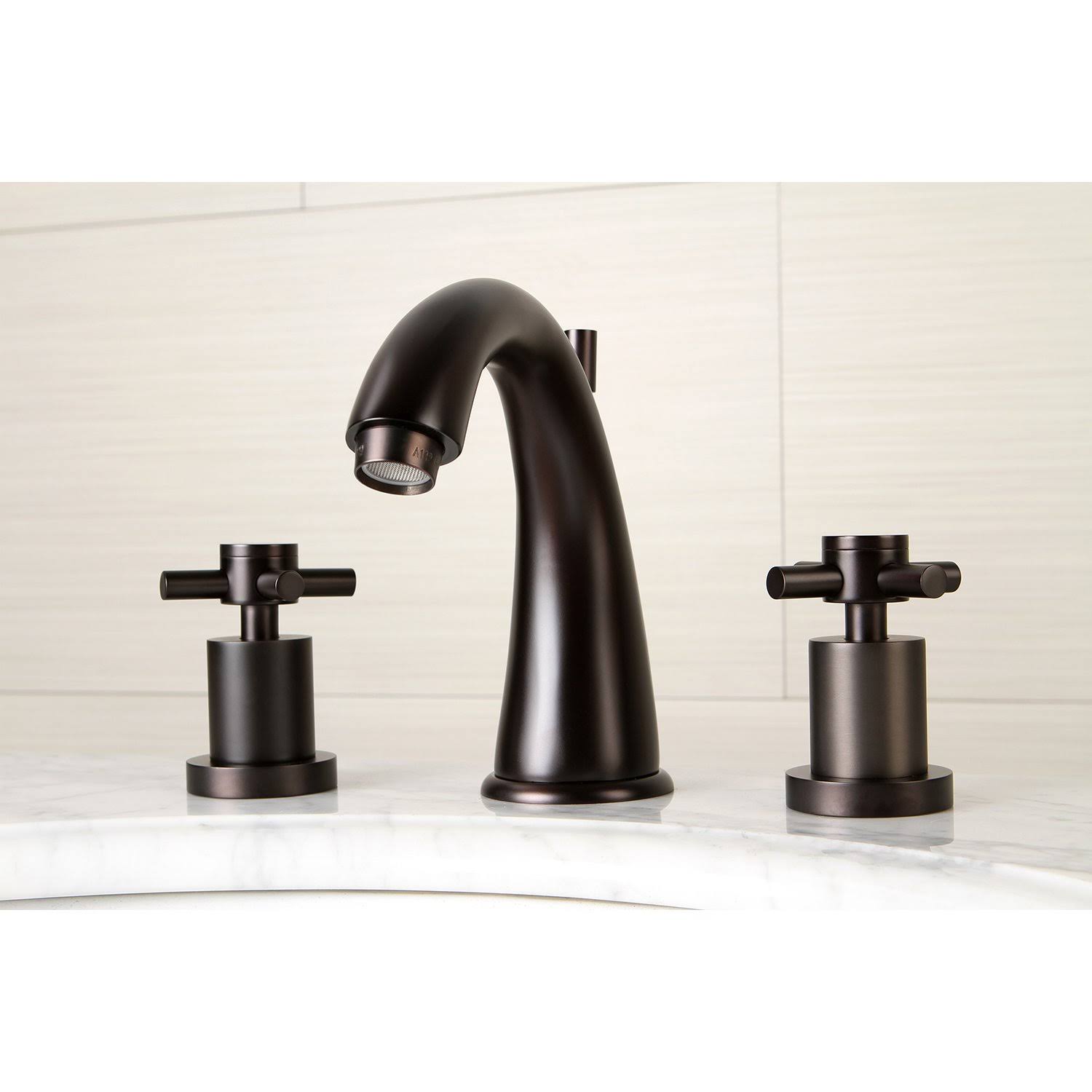 Polished Chrome Widespread Lavatory Faucet with Brass Pop-Up Z640425