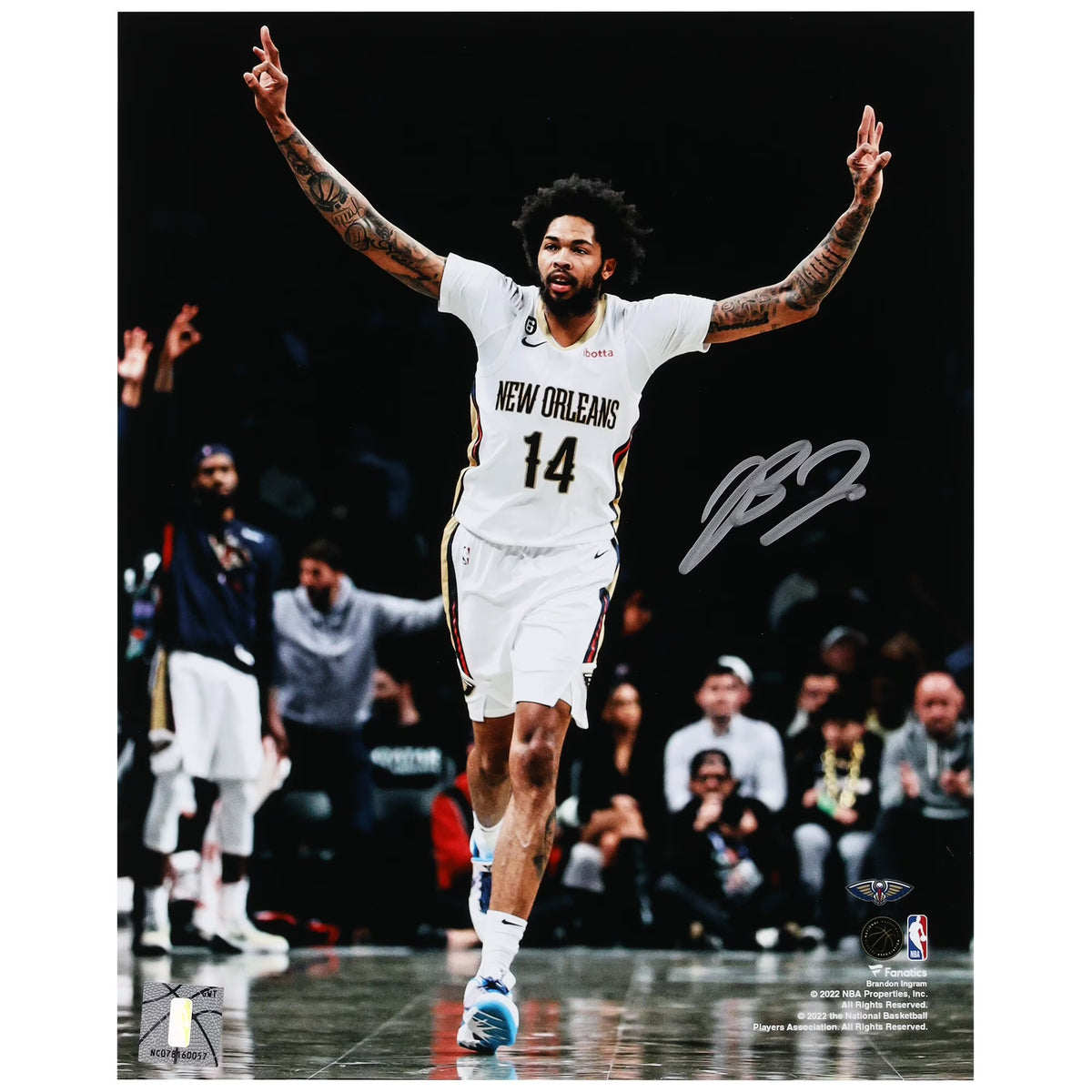 Autographed 8" x 10" Photograph N426768