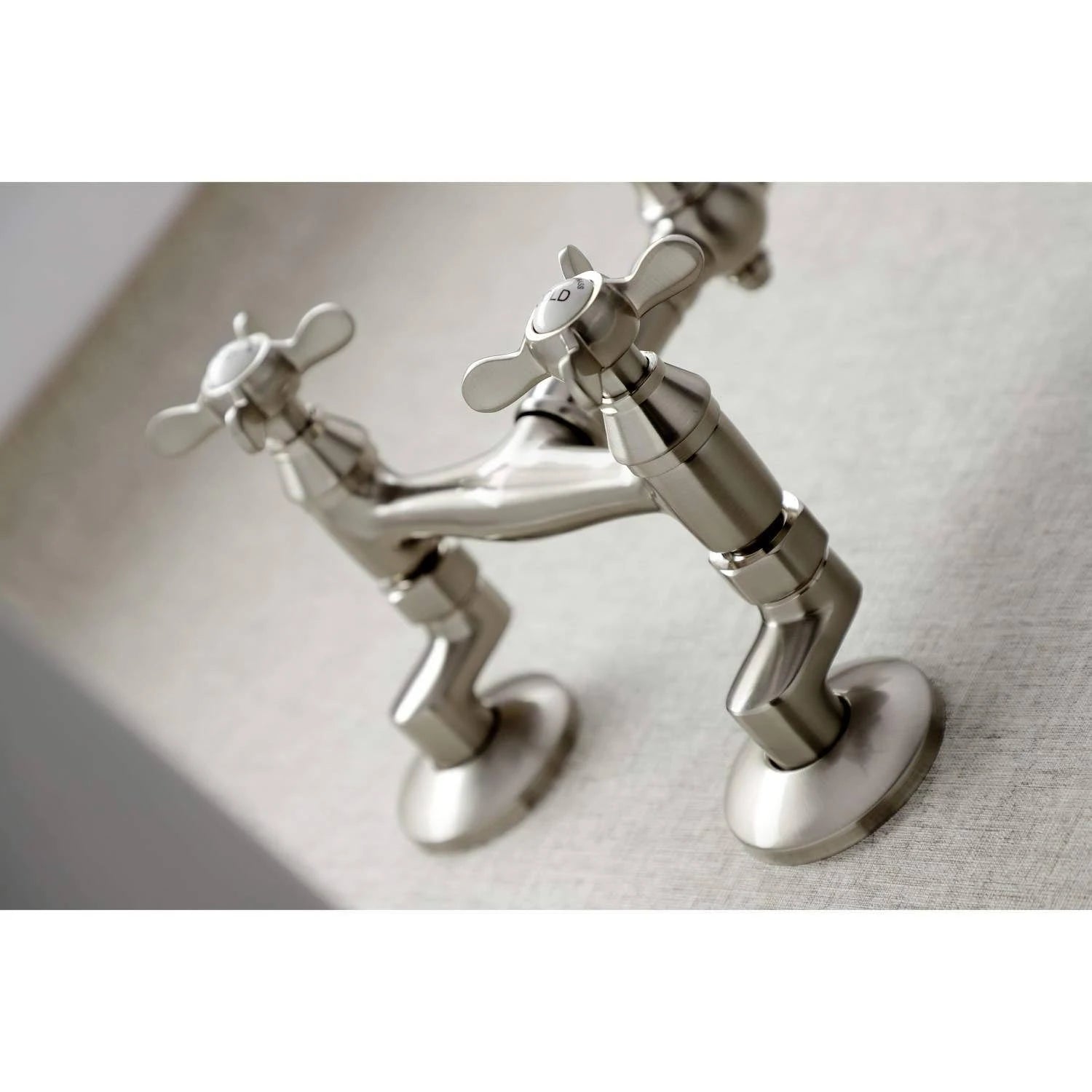 Oil Rubbed Bronze Wall Mount Kitchen Faucet L99295