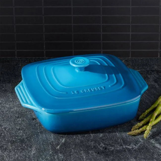 2.75 Qt. Covered Square Casserole J7594