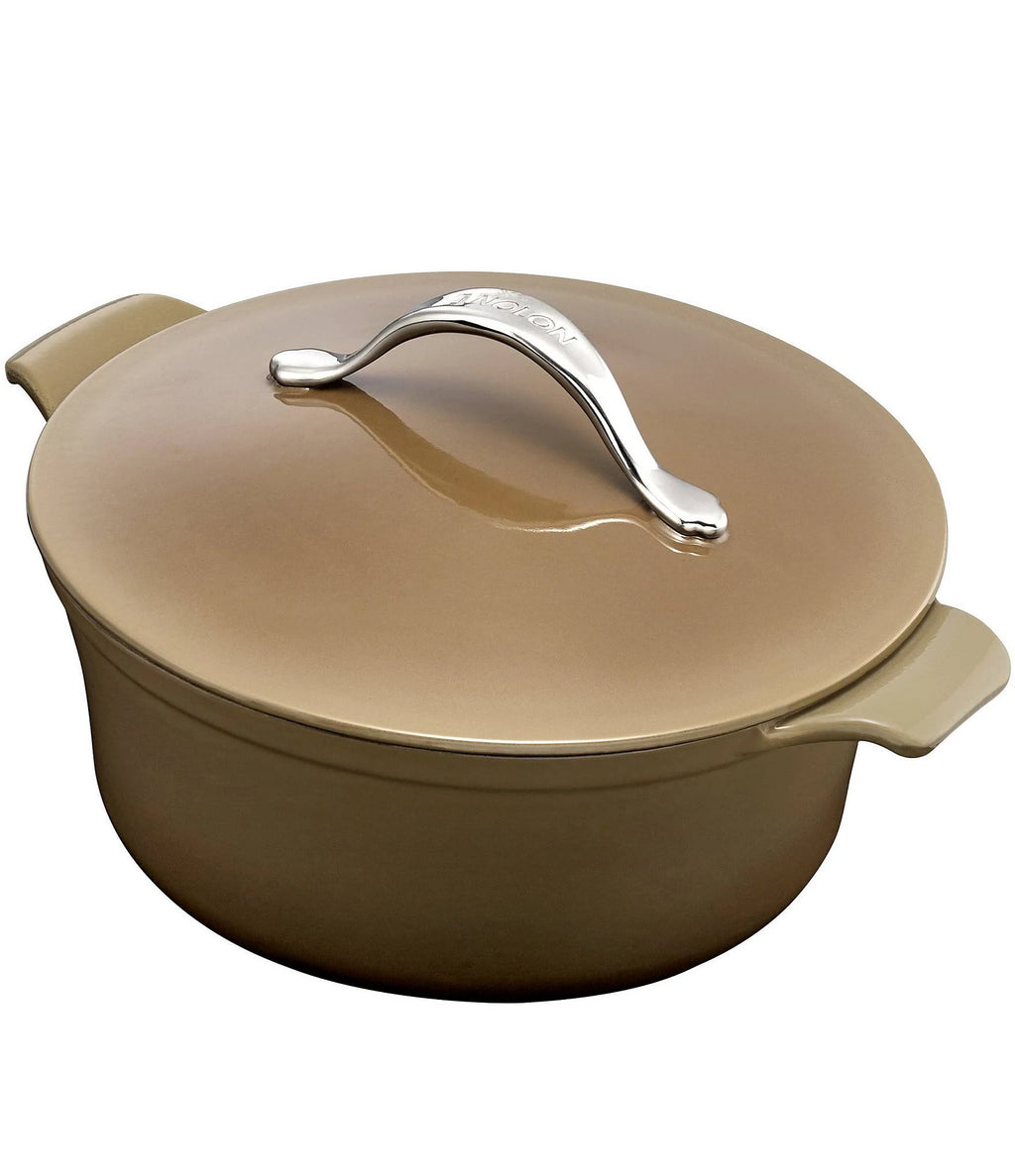 5-Quart Round Cast-Iron Dutch Oven R498600