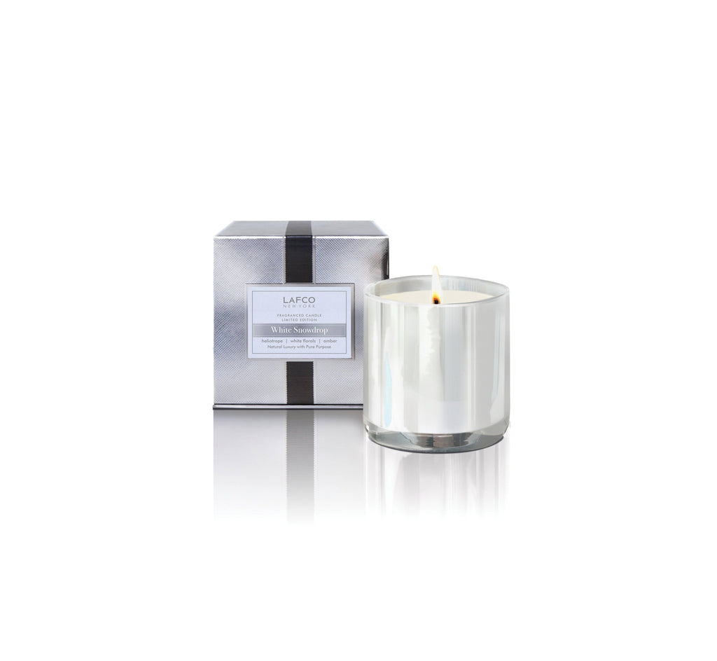 White Snowdrop Candle 6.5 oz F42193