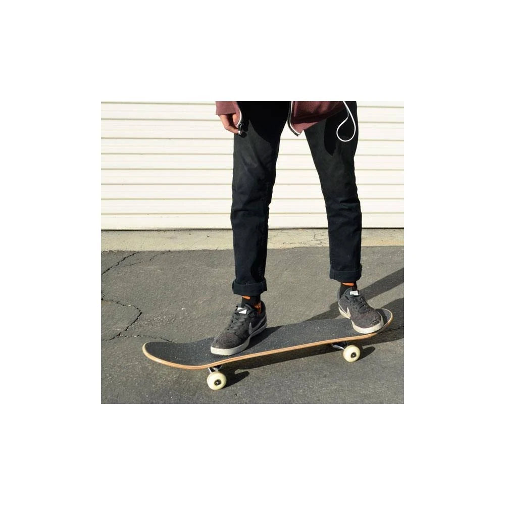 Graphic Skull Complete Skateboard V834