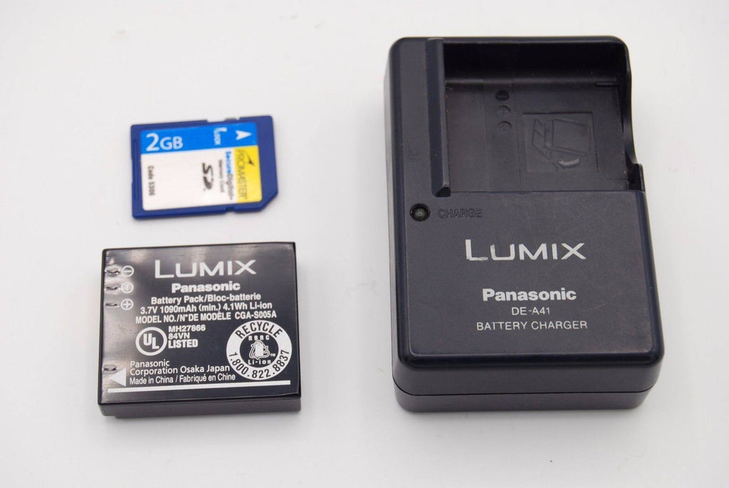 Digital Camera J676232