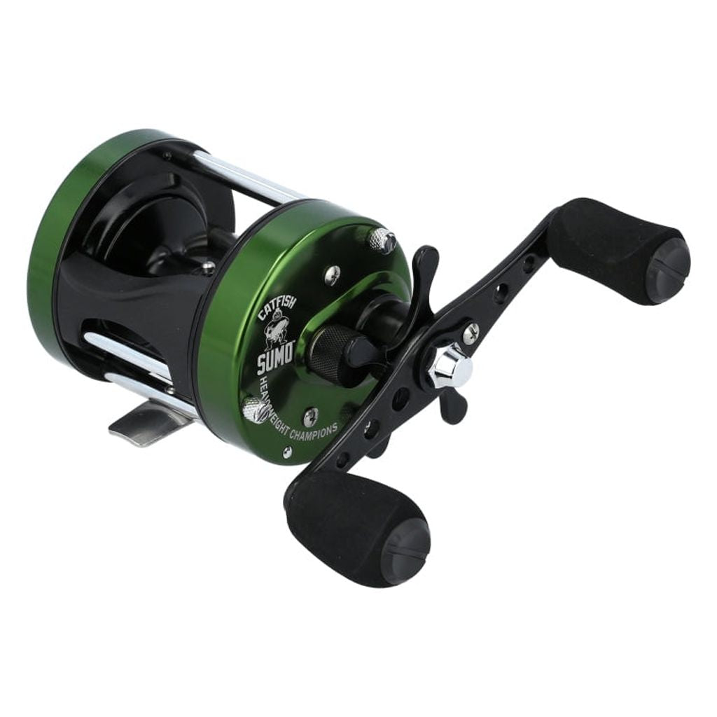 Catfishing Reel with Right Side Retrieve B8939